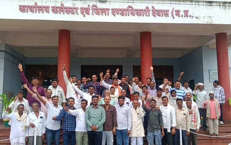 सरकारी योजना में लेटलतीफी की खुली पोल…